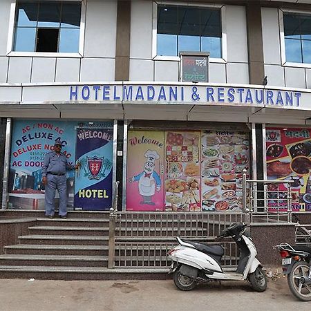 Hotel Madani Биканер Экстерьер фото